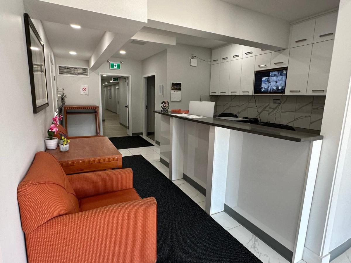 Ramshorn Motel Lumby エクステリア 写真